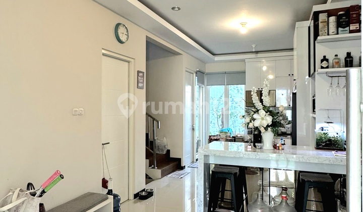 Rumah Bagus Semi Furnish 2 Lantai Di Dieng Malang 2