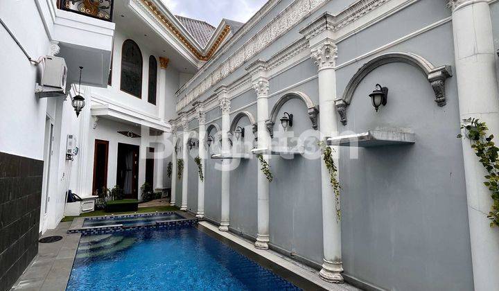 Rumah mewah Sultan di Araya Boulevard malang 2