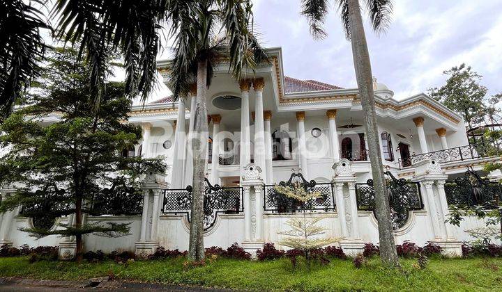 Rumah mewah Sultan di Araya Boulevard malang 1