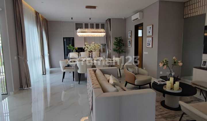 Rumah Mewah di Cluster Eona Bsd City 5