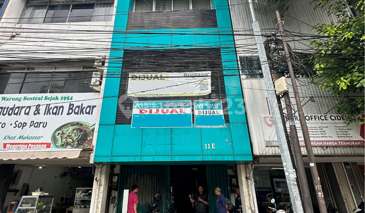 Ruko 4 Lantai Strategis Pinggir Jalan Raya Area Gambir, Jakarta Pusat Ruko 4 Lantai Strategis Pinggir Jalan Raya Area Gambir, Jakarta Pusat