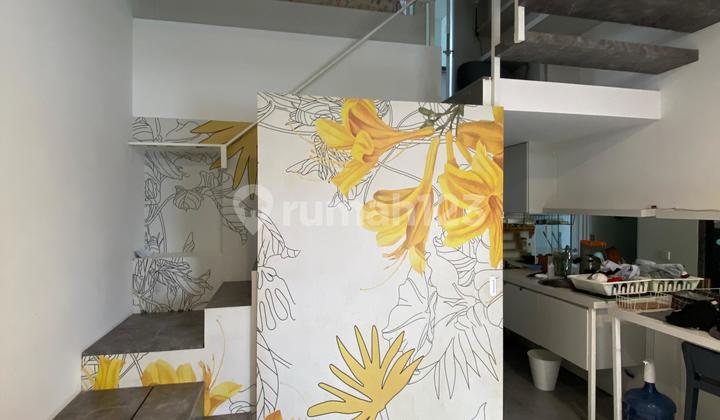 Disewakan Murah Rumah 2 Lantai di Lokasi Strategis BSD