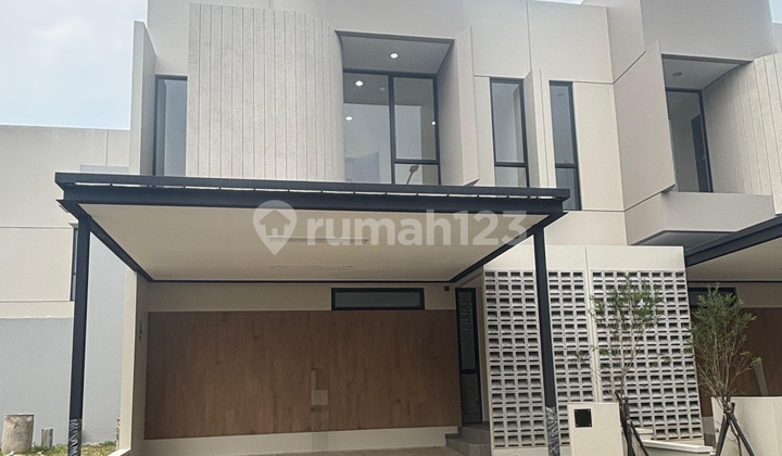 For Rent House in Strategic Location Tangerang Near Toll Gate Entrance For Rent House in Strategic Location Tangerang Near Toll Gate Entrance