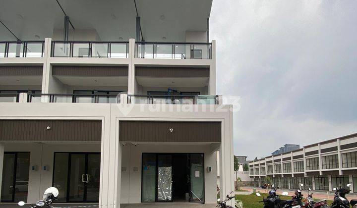 Dijual Cepat 1 Unit Ruko Baru Sorrento Grande East Hadap Jalan Gading Serpong