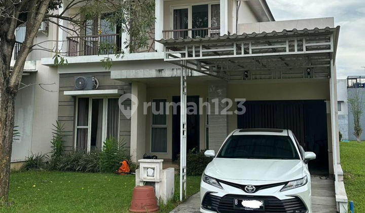 For Rent! 2-Story House Fully Furnished Strategic Location Near Toll Access