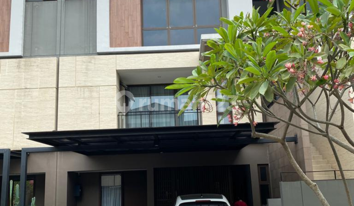 For Sale! 3-Story Semi-Furnished House The Zora Bsd with SHM Certificate