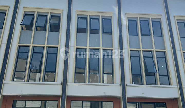 For Rent! 2 New Hudson Shop Houses in the Prime Location of Gading Serpong