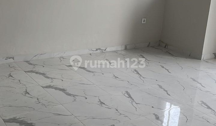 Jual Rumah / Villa Mewah Komplek Citraland Gama City Jalan Boulevard Barat Raya - Kenangan - Pancing - Medan 2