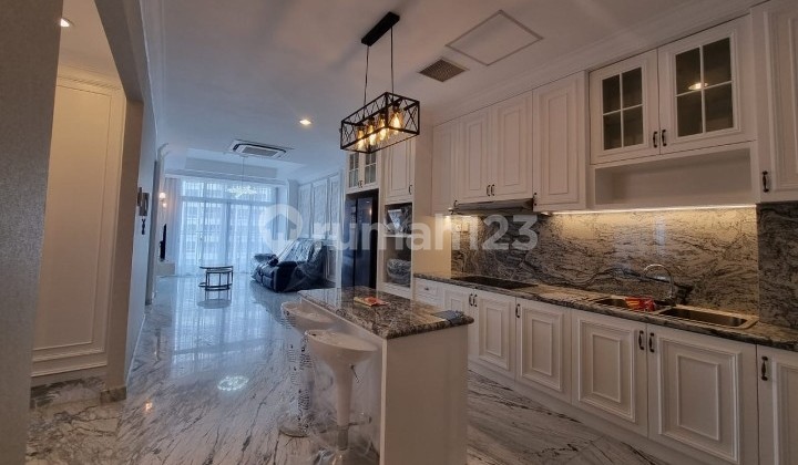 For Rent 4 Bedroom Condominium Apartment Podomoro City Deli Medan Jalan Putri Hijau - Guru Patimpus - Kesawan - Medan, Annual Lease