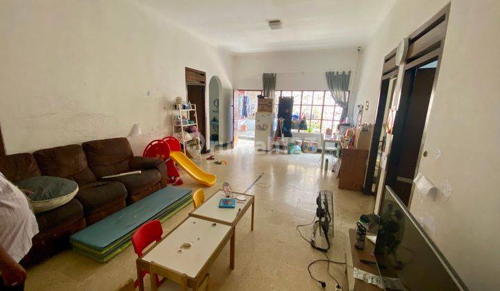Rumah Luas, Nyaman. Lokasi Strategis, Aman, Tidak Banjir, SHM 6