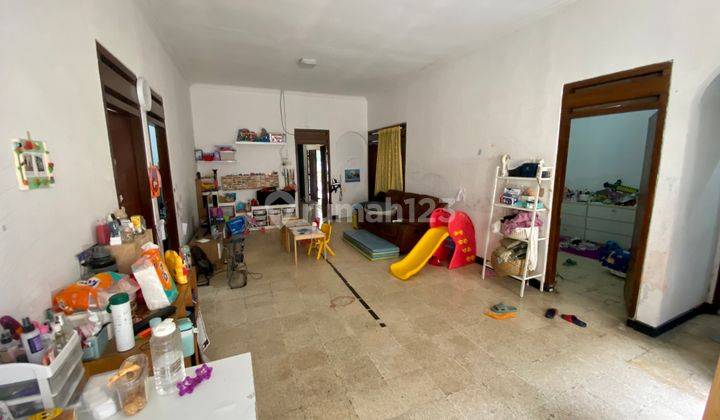 Rumah Luas, Nyaman. Lokasi Strategis, Aman, Tidak Banjir, SHM 8