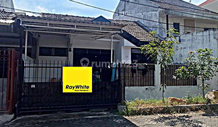 Rumah 1 lantai di perumahan Griya babatan mukti Surabaya Barat, dekat Royal Residence, dekat Citraland, dekat Graha Family, dekat Tol Gunungsari, dekat Pakuwon mall 1