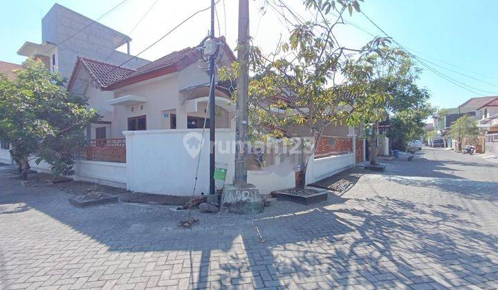 Rumah siap huni di Taman Pondok Indah Wiyung Surabaya Barat  2