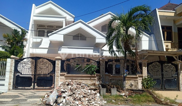 Rumah Bagus SHM di Dharmahusada Permai, Surabaya 1