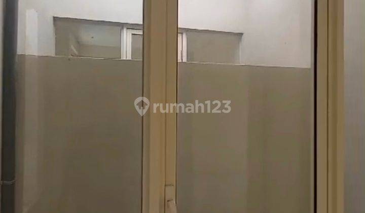 Disewa Rumah Minimalis Gress Siap Huni Semi Furnish 2 Lantai di Grand Pakuwon 2