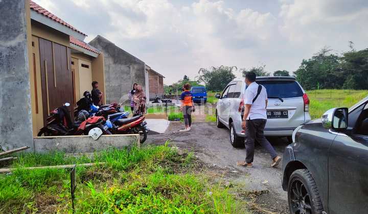 Rumah minimalis modern di Karang dlanggu 3