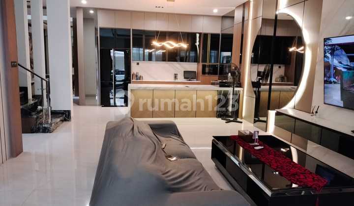 Garden House PIK 8x17 Lb 350 SHM Timur Laut 3 Lt Full Furn 3+1 BR
