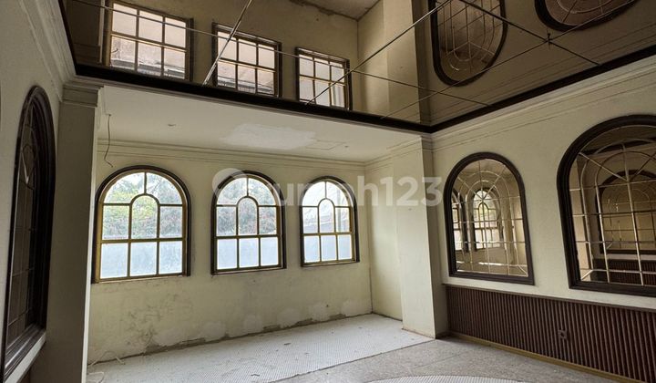 Ruko Garden House Uk 5x15 4 lantai+basement, jg ada gandeng Bagus Ruko Garden House Uk 5x15 4 lantai+basement, jg ada gandeng Bagus