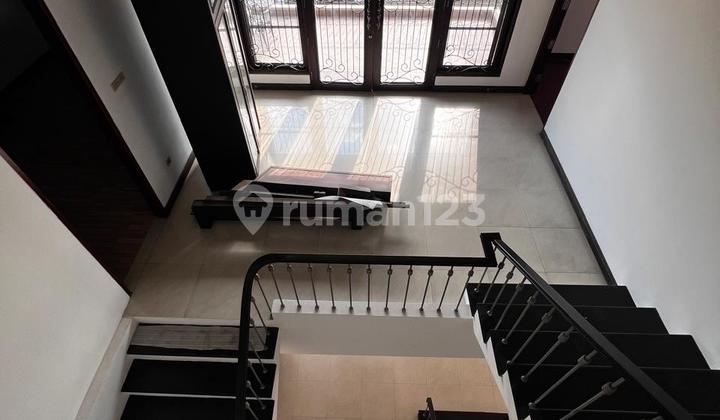 Walet Indomobil PIK Lt310 Lb500 Hoek Timur S.Pool 3,5 Lantai Asri 2