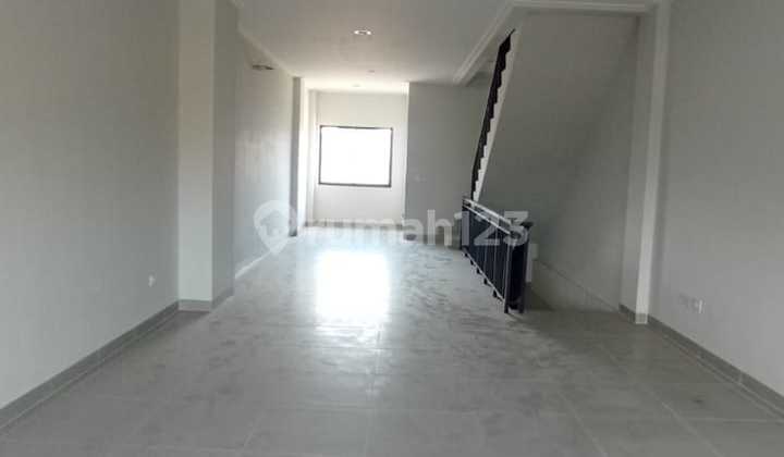 Mega Kuningan PIK 2 Type Shanghai Uk 4,5x18 Lks Patung 3,5 Lt New