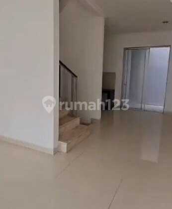 Golf Island PIK Olive 2 Lantai Pia 7 Lt 90 Lb 180 Unfurnis 3+1 BR