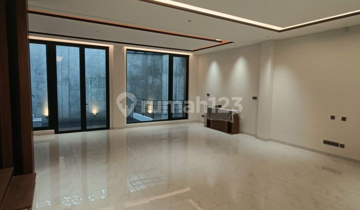 Gading Serpong Aristoteles Lt250 Lb550 Selatan 5+1 BR S. Furn New