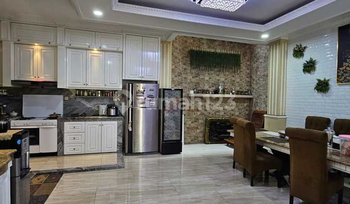 Rumah Mewah PIK 1 Lt 160 Full Marmer & Interior 2,5 Lantai 4+1 BR