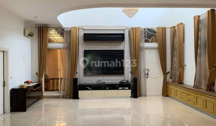 Rumah Gold Coast Cluster Mewah Pik Lt 450 Lb 600 Utara 5+2 Kt SHM 1