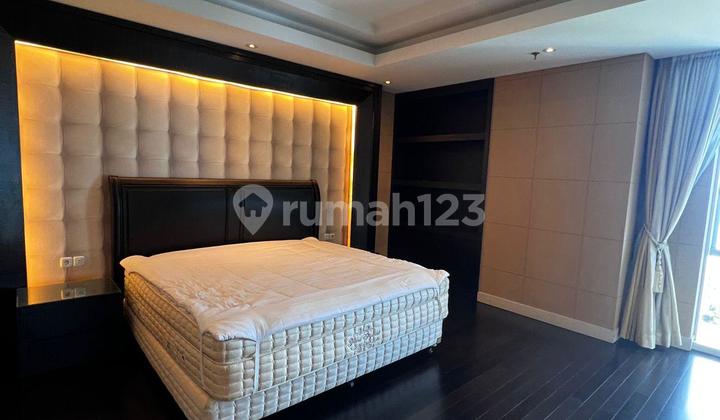 Regatta Apartment Dubai 3+1 BR 206m2 Sea View Full Furnishe Bagus 1