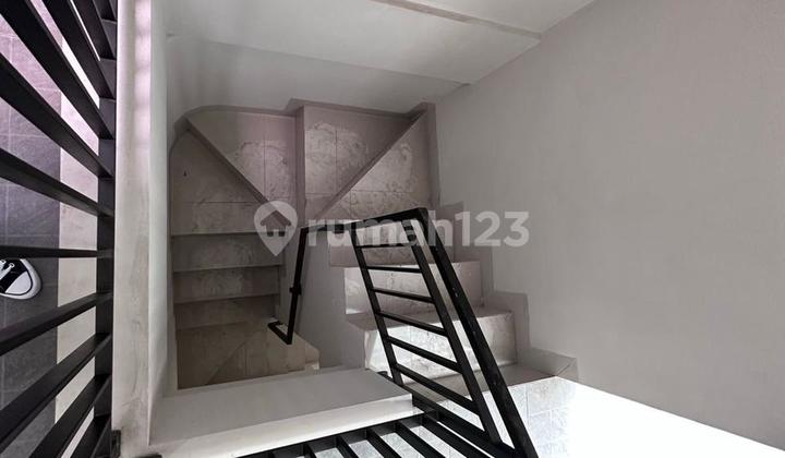 Muara Karang Blok 7 Uk 10x20 Lb350m 2 Lantai Barat 3 BR SHM Bagus 2