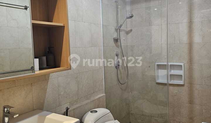 The Royale Springhill Magnolia Ls73m 1 BR Lift Furn AJB KPA ready 2