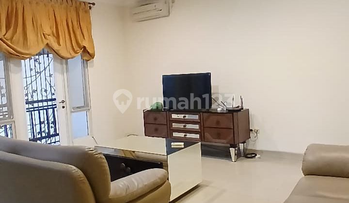Florence PIK Uk 8x20m Furnished 3 Lantai 4+1 BR ada basement Good 2