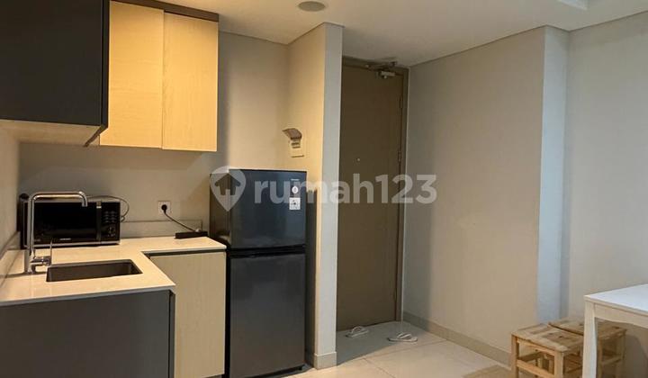 Gold Coast Apt Pik Honolulu 1 BR LB 44M Furnished Bed 3 Siap Huni