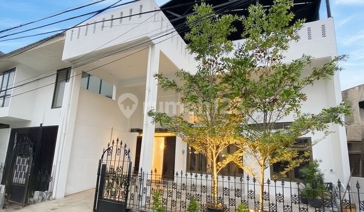 Sunter Paradise Thp 1 Uk 9X17 Hadap Utara 4 BR 2 Lantai SHM Bagus