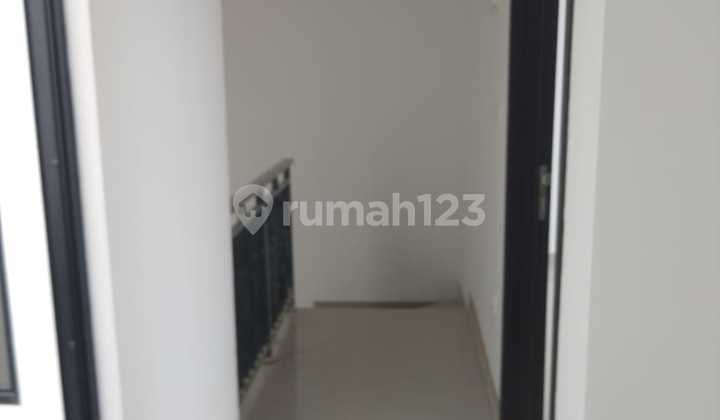 Osaka Residence Pik2 6X10 Unfurnished 3+1 BR 3+1 Km 3 Lantai New 2