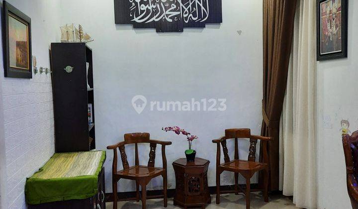 Rumah Cantik Siap Huni Jual Cepat 11