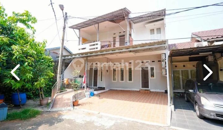 Graha Raya 2-Story House 10 Minutes to Parigi Toll Road