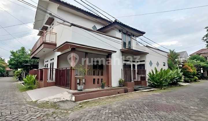 Hunian Asri Posisi Hook Area Pancoran Mas 5 Menit ke Tol Desari Hunian Asri Posisi Hook Area Pancoran Mas 5 Menit ke Tol Desari