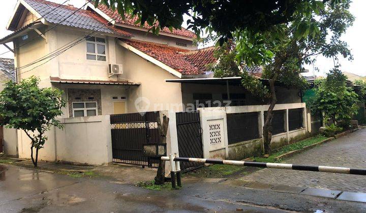 Rumah Hook 2 Lantai Area Pamulang Tangsel 15 Menit Tol Serpong 1