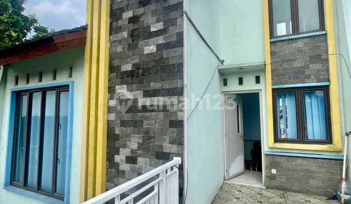 Hook House for Sale Cheap Cibinong Only 5 Minutes to CCM Mall 2