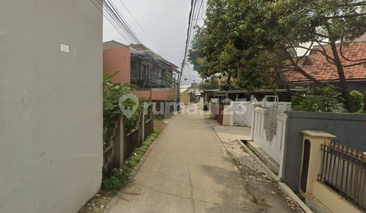 Premium Land for Building a Boarding House in Kelapa Dua near Margonda.