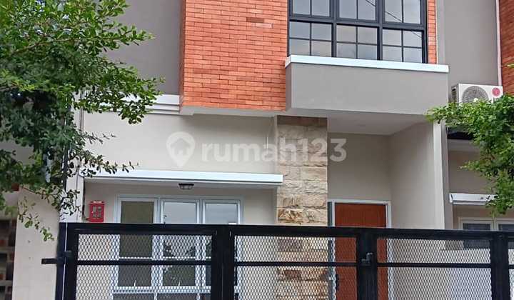 Rumah 2 Lantai Dalam Cluster Esklusif - Area Cinangka Depok