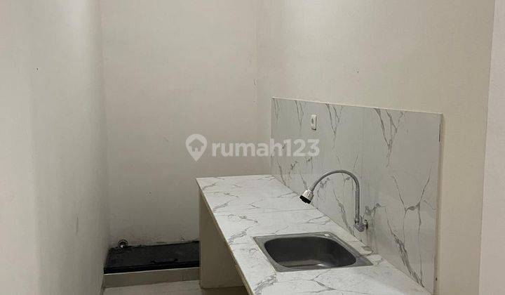 Dijual Rumah Baru Modern Hanya 10 Menit Dari Stasiun Depok Lama 2