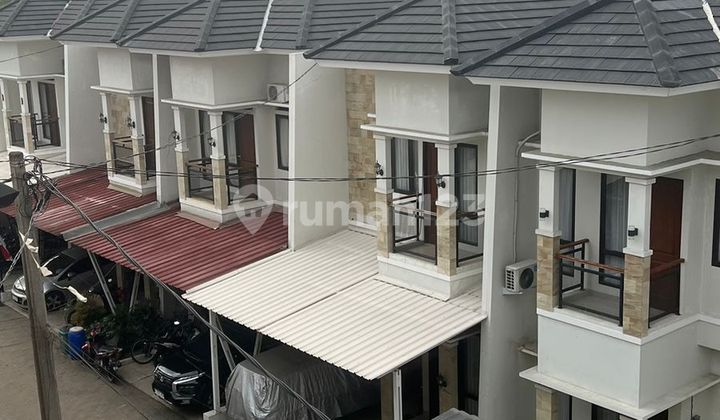 Rumah 3 Lantai SHM Dalam Cluster Pamulang 2 - 10 Menit Bsd 2