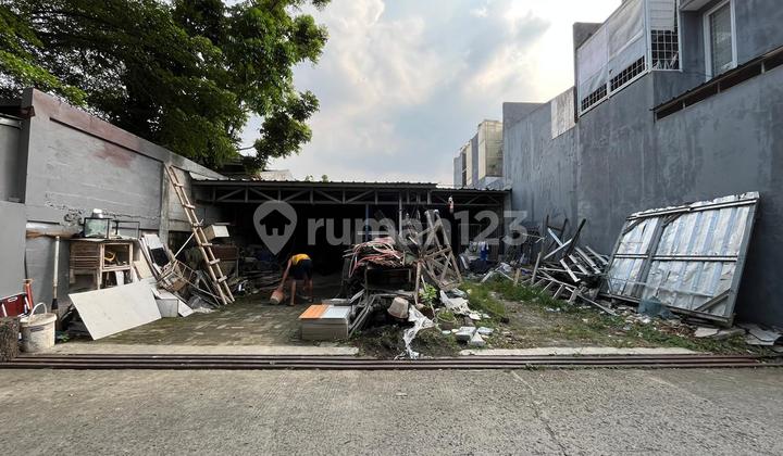 Tanah Langka! Perbatasan Beji & Jagakarsa Hanya 300m jalan raya