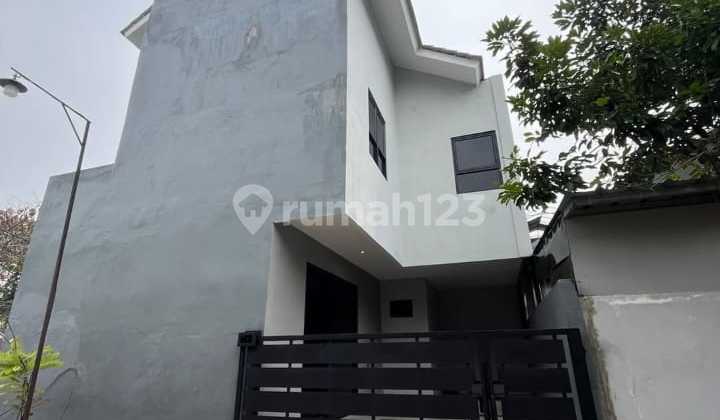 Rumah Hook Strategis Kelapa Dua Depok-Dekat UI & Margonda! Rumah Hook Strategis Kelapa Dua Depok-Dekat UI & Margonda!