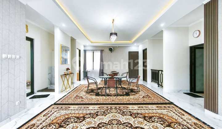 Rumah Mewah Hoek Furnished di Bogor - Bangunan Baru 2024 2