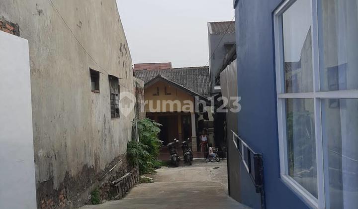 Strategic House in Beji Depok, 5 Minutes to UI & Kukusan Toll Road 2