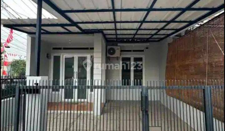 Rumah Posisi Hook Area Beji Depok 10 Menit Margo City Mal 1