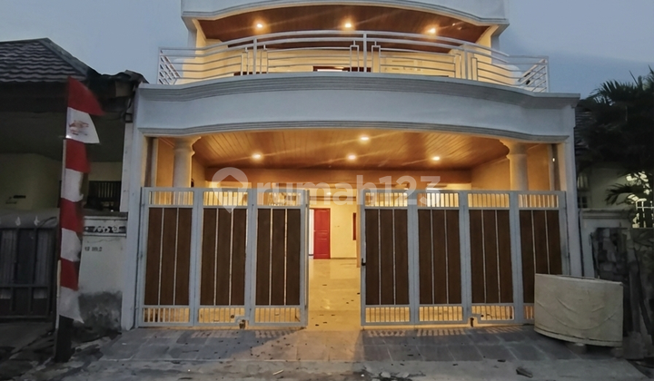 Siap Huni, Rumah, 3 Lantai, SHM, 5 Menit Pakuwon Mall Bekasi Siap Huni, Rumah, 3 Lantai, SHM, 5 Menit Pakuwon Mall Bekasi